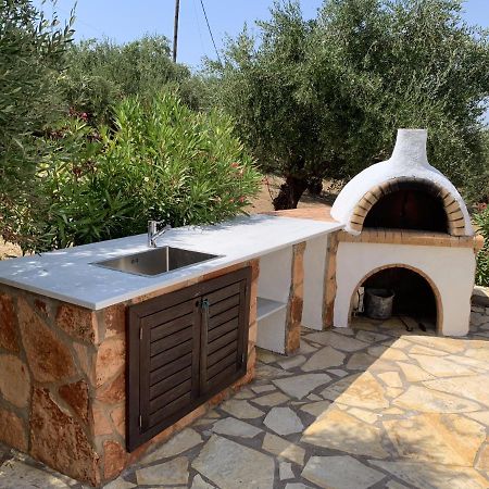 Ferienhaus Olive Garden Kipariszía Kültér fotó