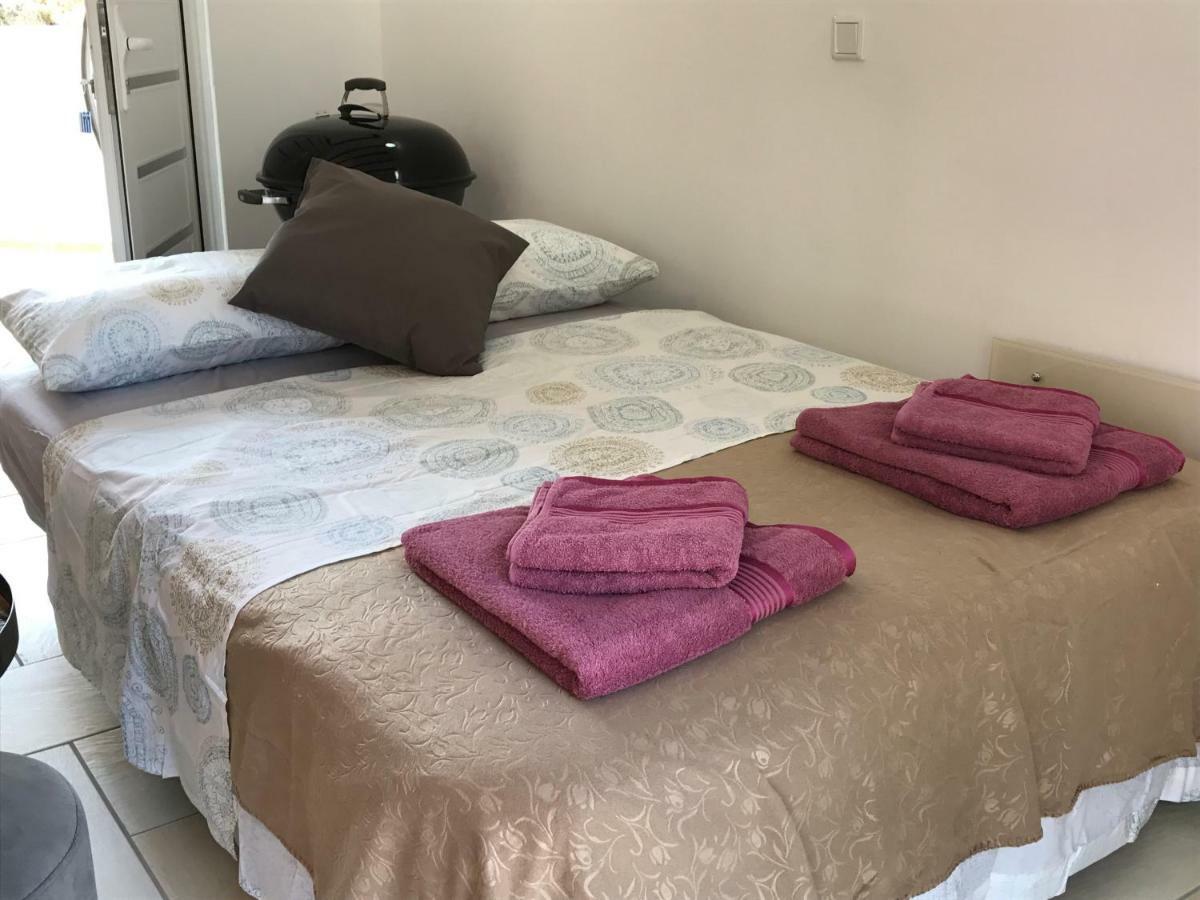 Ferienhaus Olive Garden Kipariszía Kültér fotó